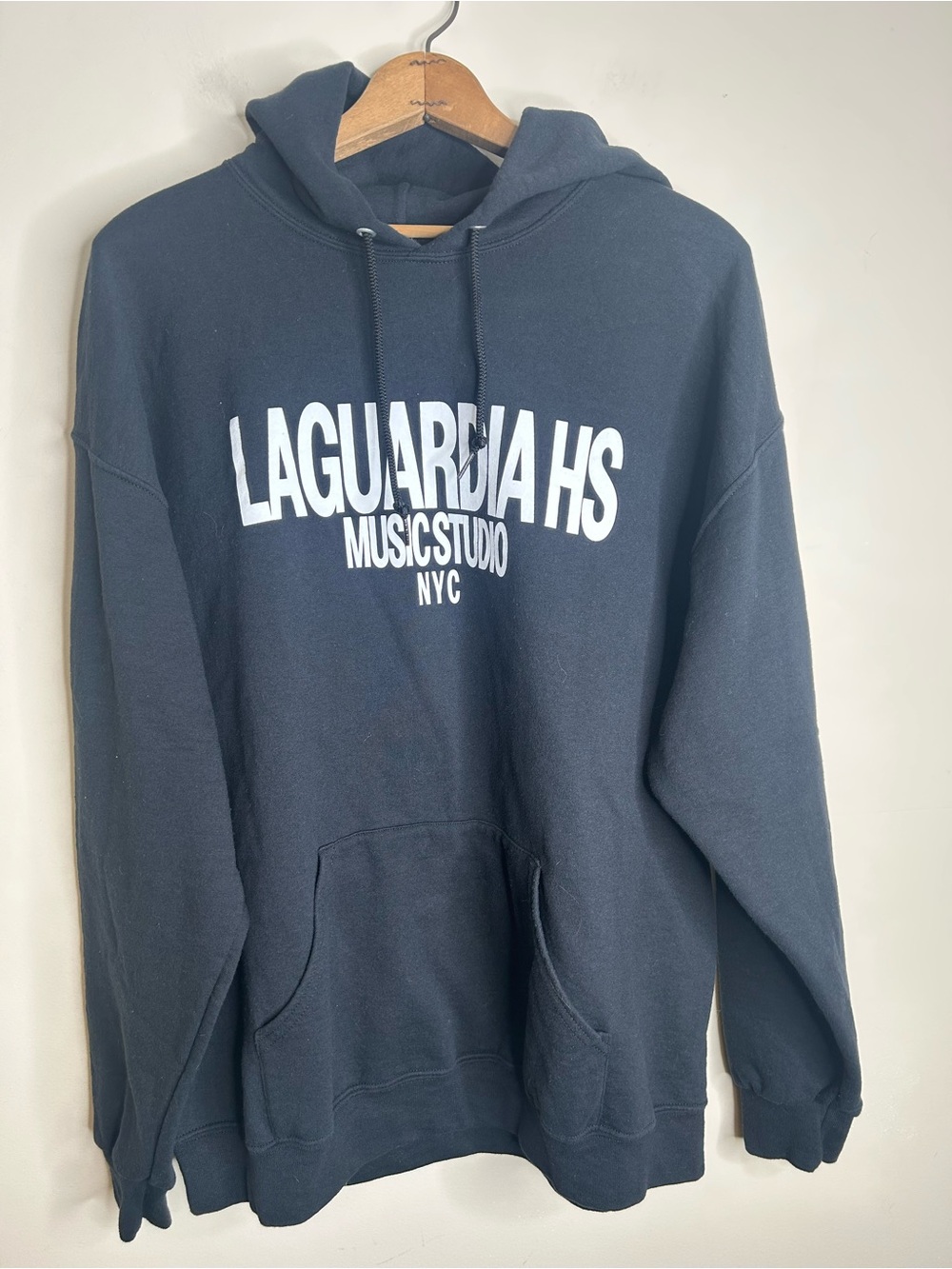 La Guardia High School “Fame” NYC Black Hooded Sweatshirt Size XL